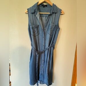 Jean dress. Light. Perfect for Summertime. ❤️